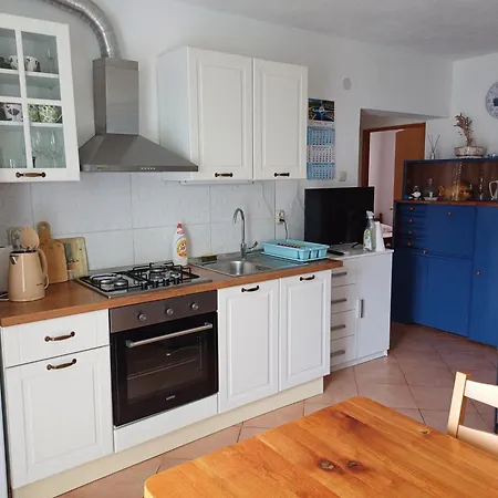 Lina Gradac (Split-Dalmatia)