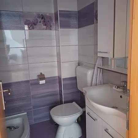 Lina Apartment